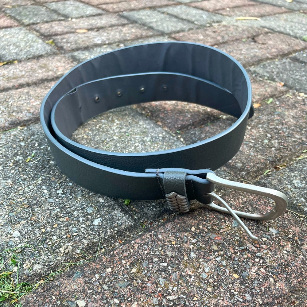 Grey belt